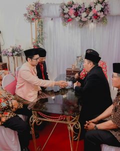 √ Penjelasan Akad Nikah: (SUSUNAN ACARA, DO'A, UNDANGAN, BAJU)