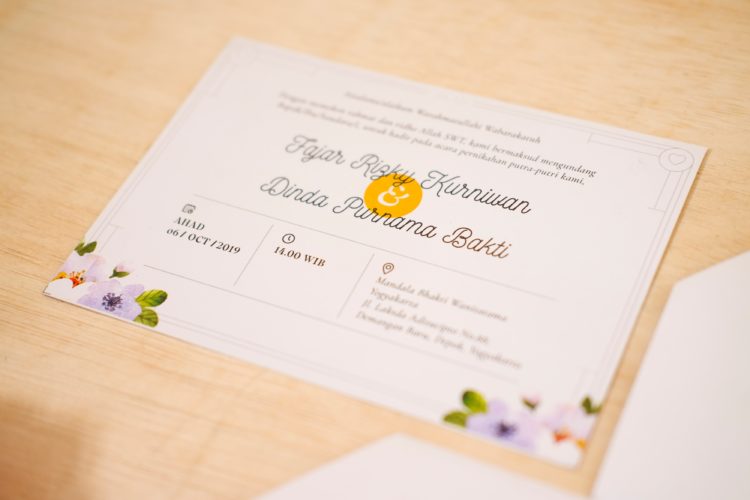 undangan pernikahan bunga diagon
